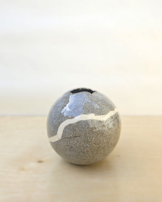 Small Bud Vase 7