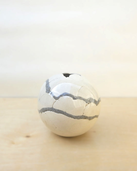 Small Bud Vase 8