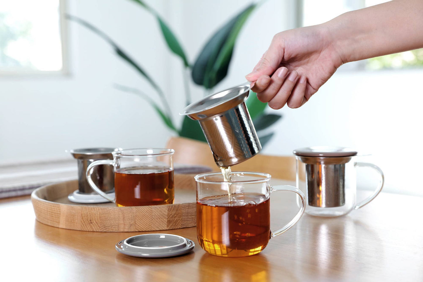 Minima™ Eva Glass Mug & Porcelain Lid W/ Infuser