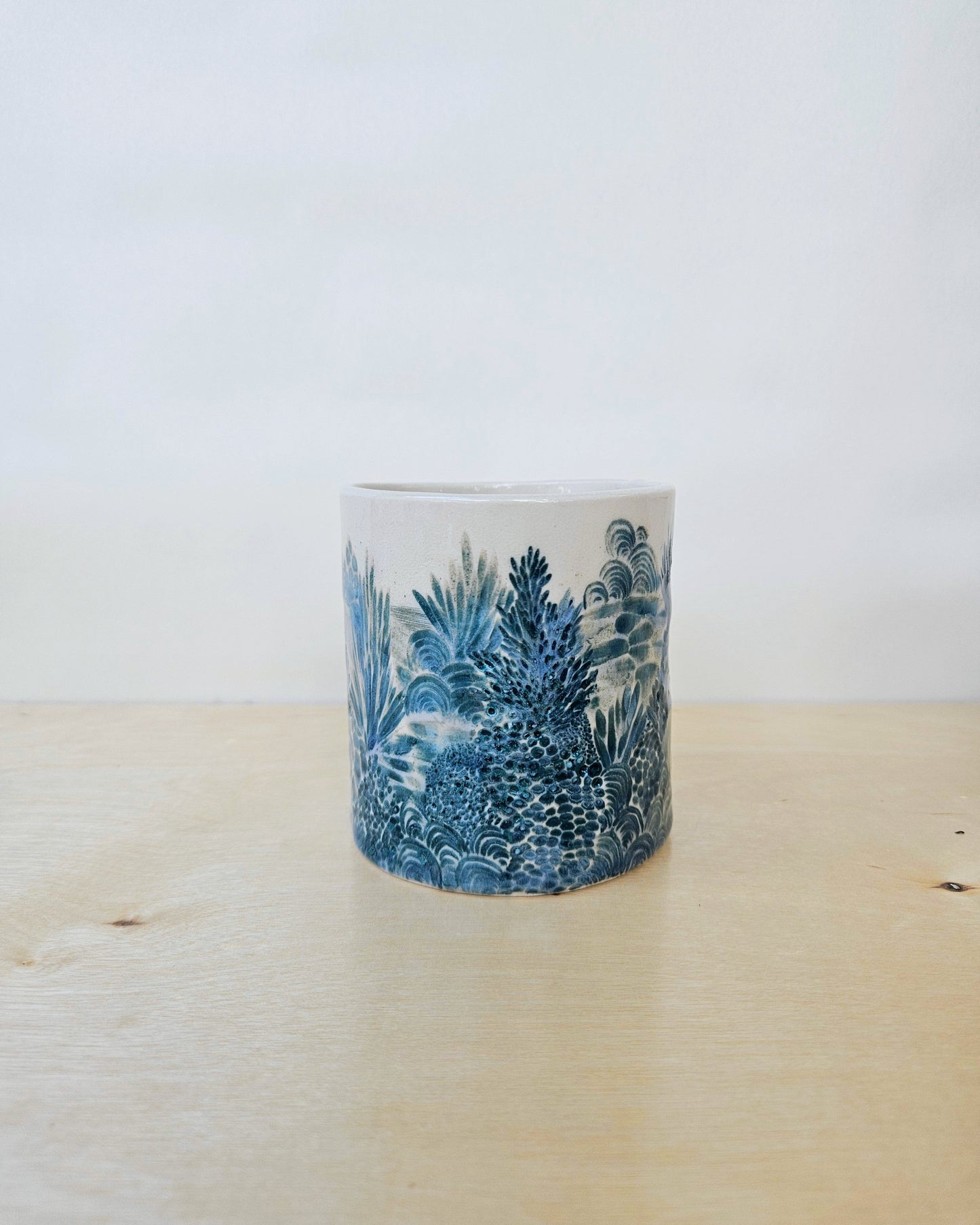 Medium Cup