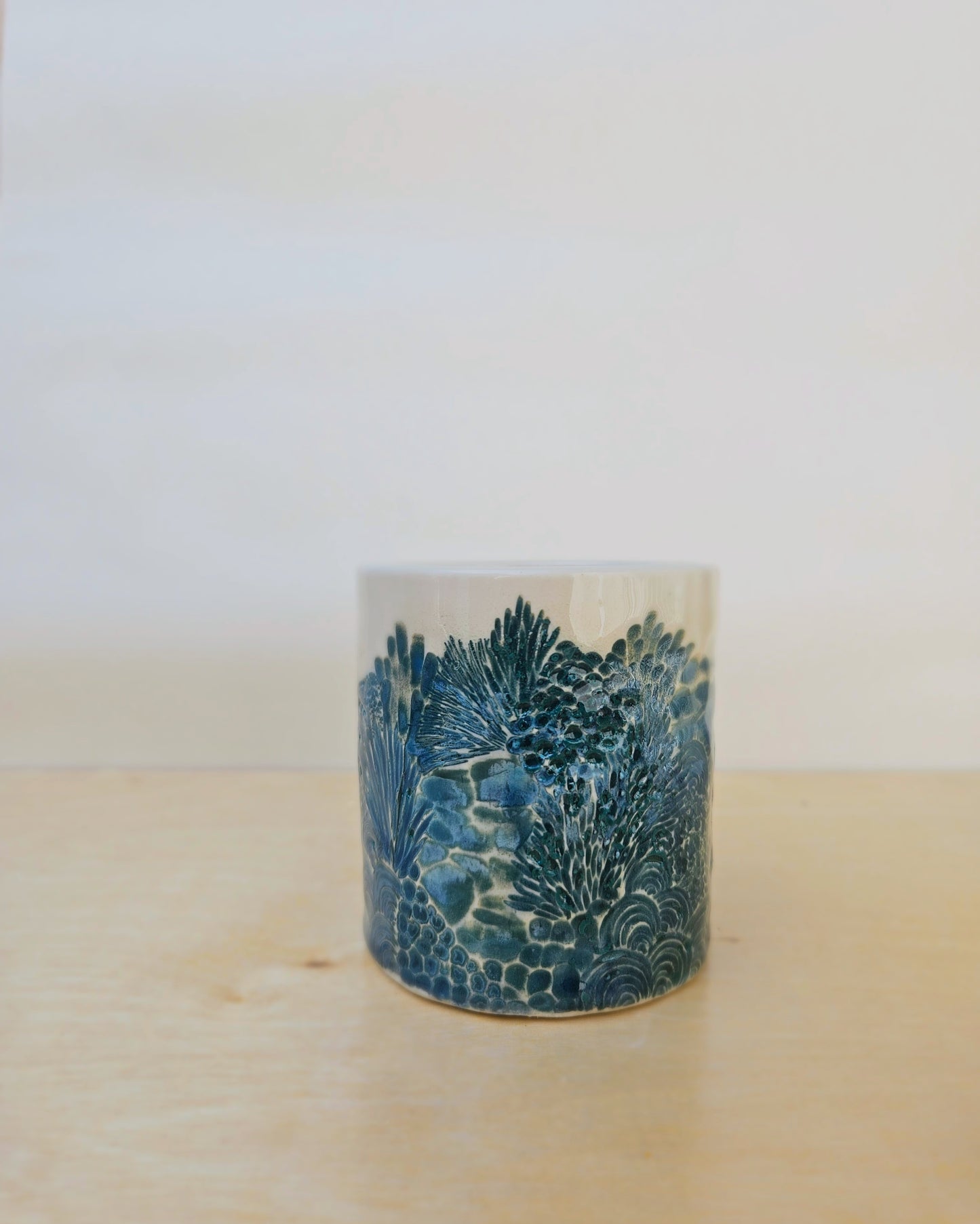 Medium Cup