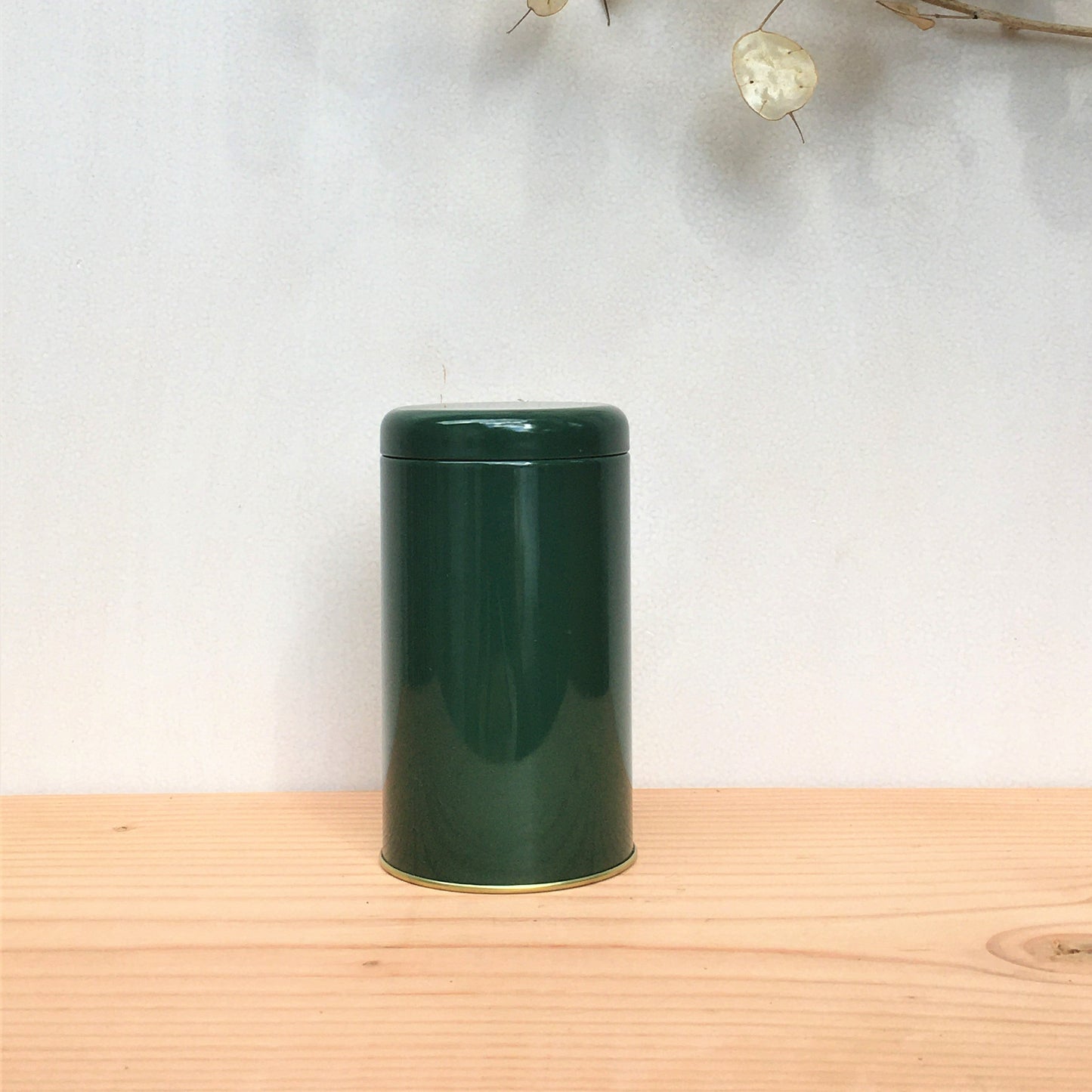 100g Round Tin (8 colours)